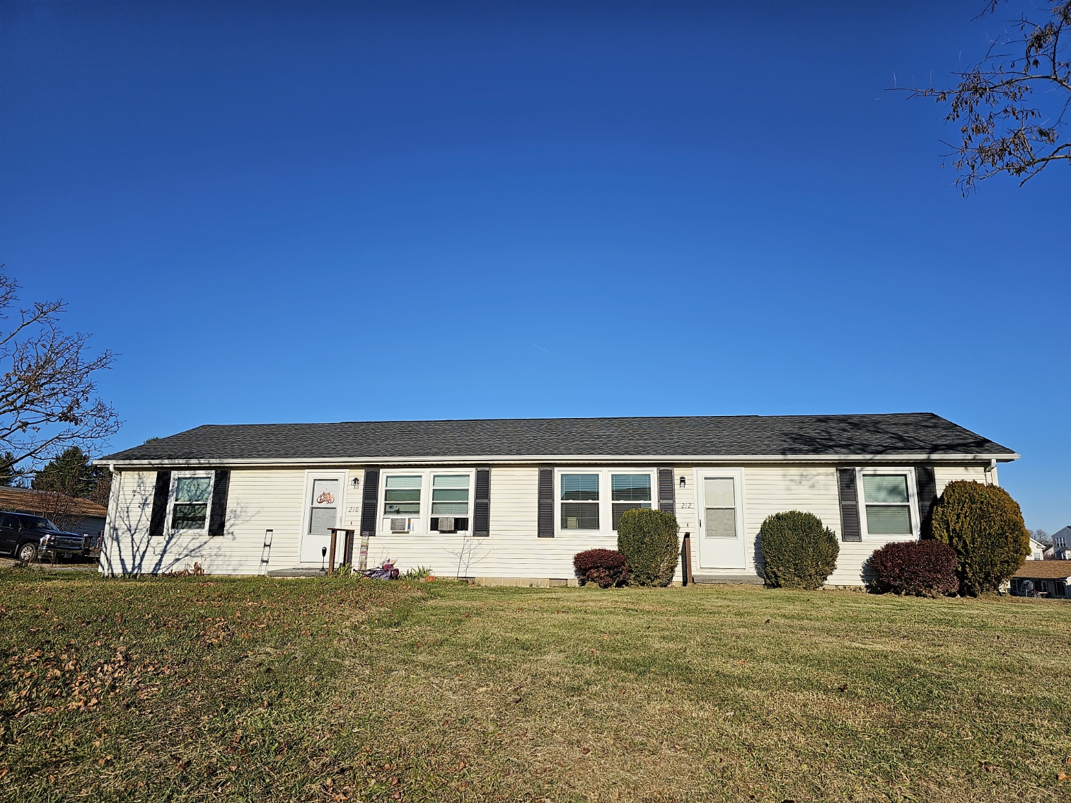 212 East Fairfax Street